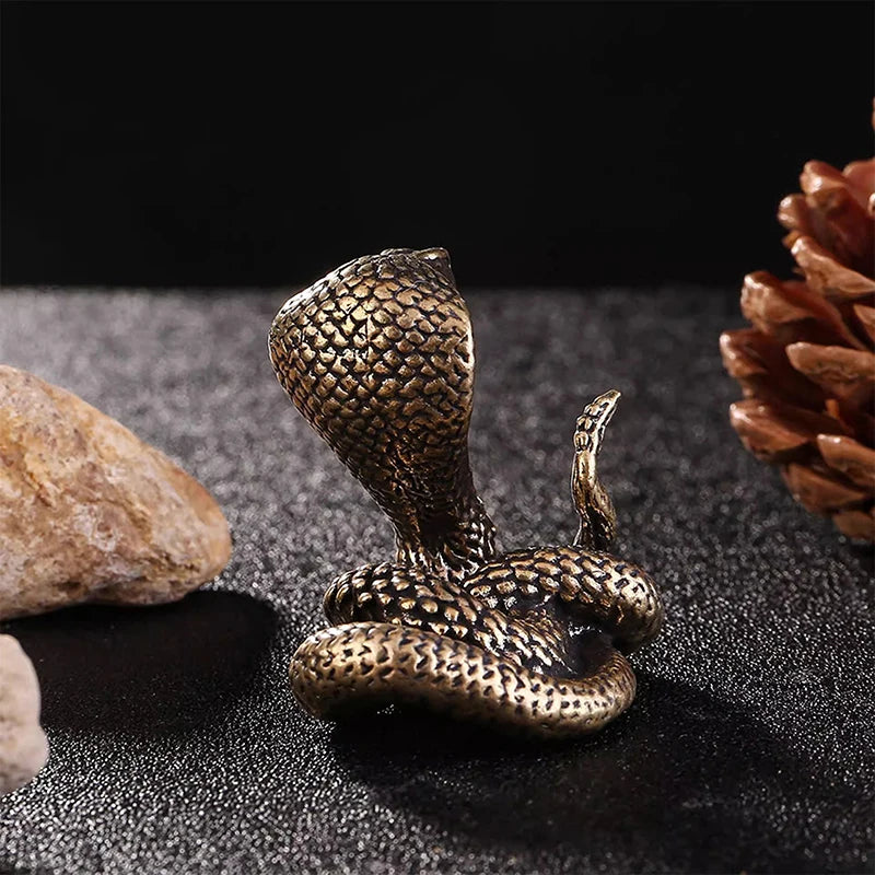 Mini Cobra de Decoração